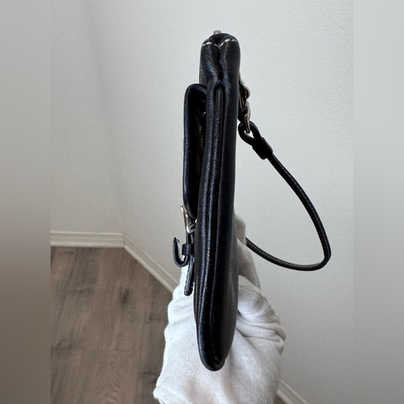 Coach Vintage Bleecker Wristlet EUC - Picture 9 of 12